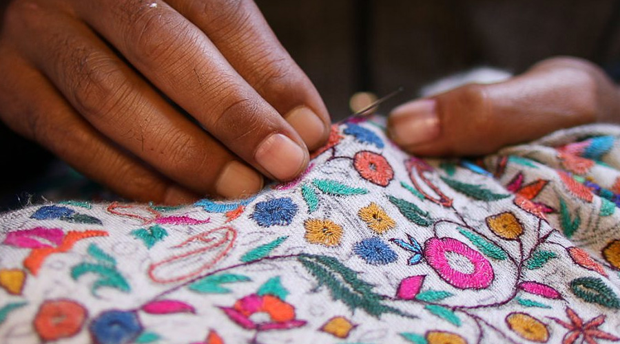 The Truth About Authentic Pashmina Wool | Akee International