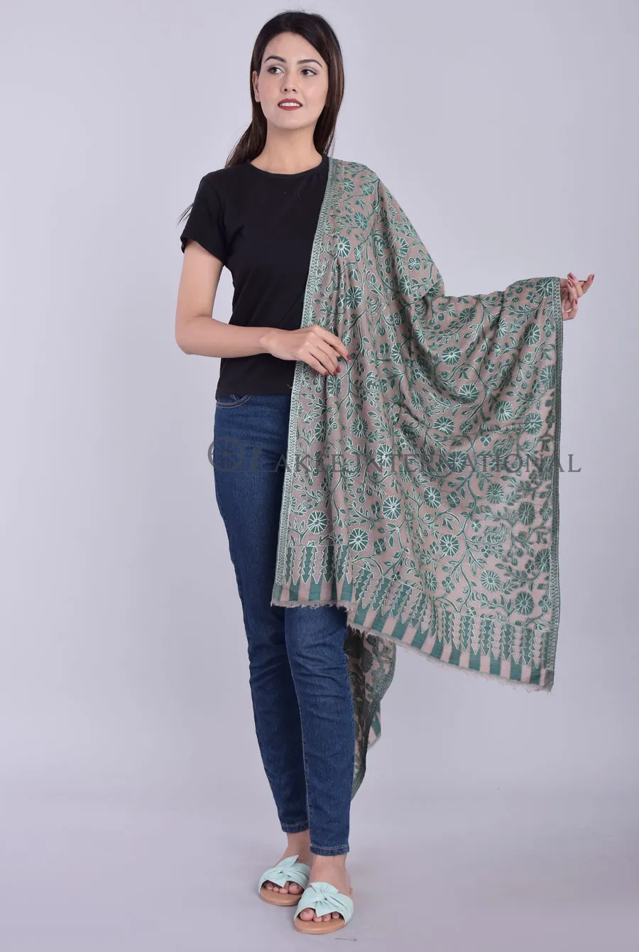 Ari Work Scarf