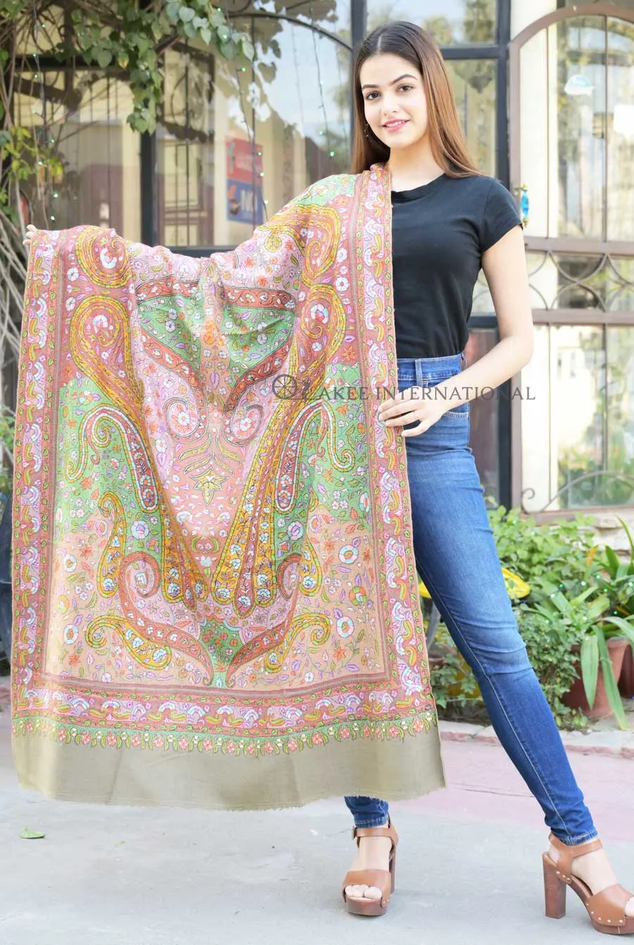Saras Threads Elegant Embroidered Pashmina Shawl