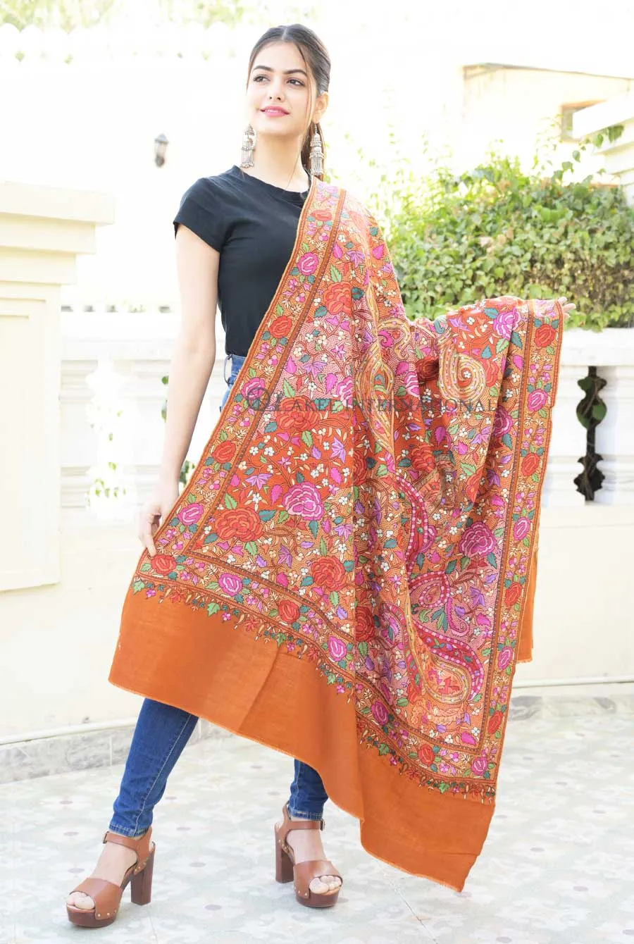 Yaqoot Threads Royal Embroidered Pashmina Shawl | Akee International