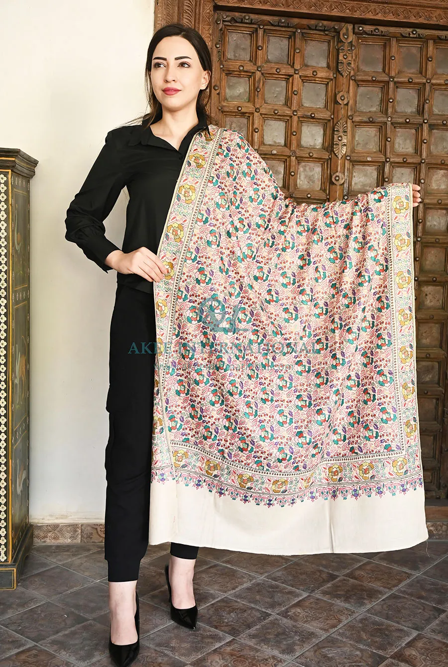 Qalb Threads Artisan Embroidered Shawl | Akee International