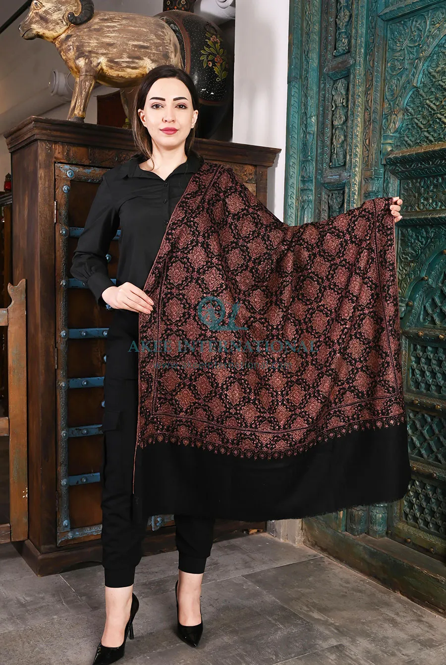 Laila Loom Artisan Pashmina Shawl