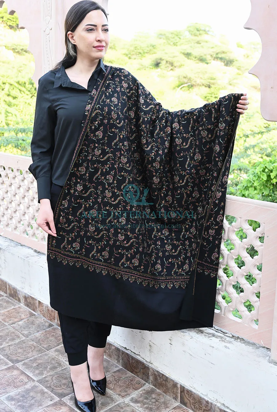 Wular Vasl Artisan Embroidered Shawl | Luxury Pashmina | Akee International