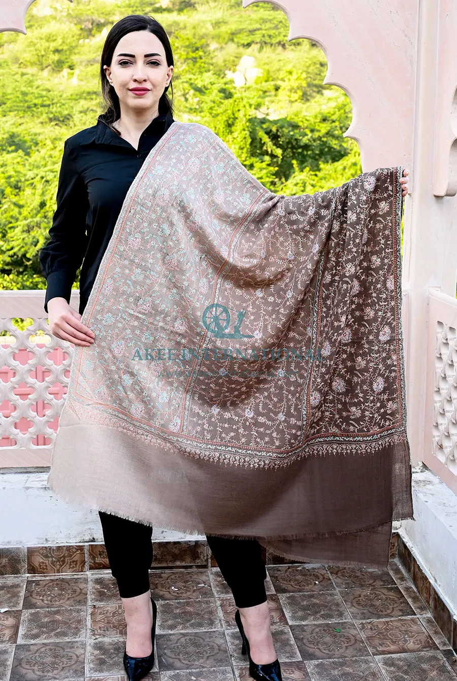 Veila Luxury Kashmiri Embroidered Shawl | Akee International