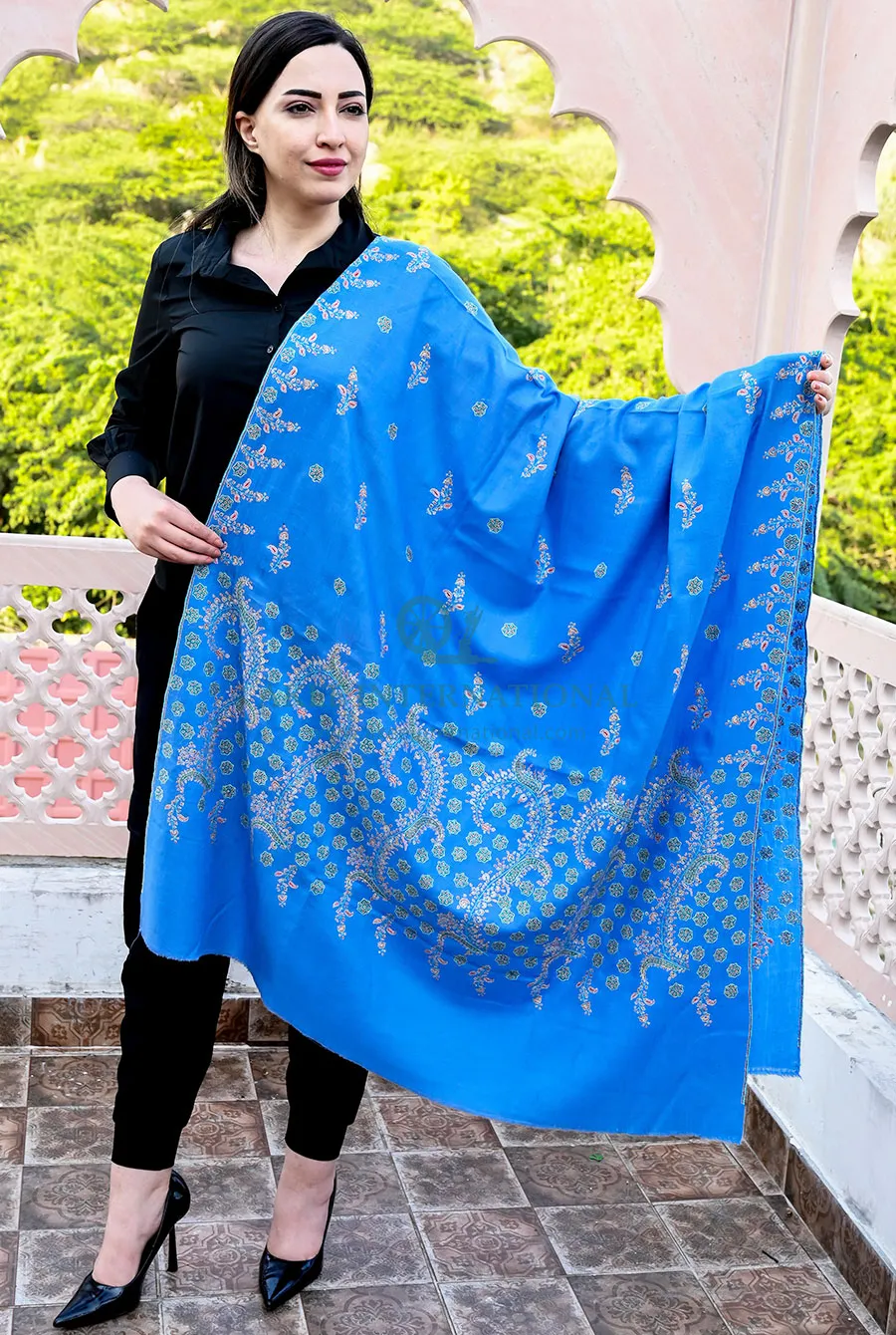 Zabarwan Veil Luxury Kashmiri Shawl | Hand Embroidered Pashmina