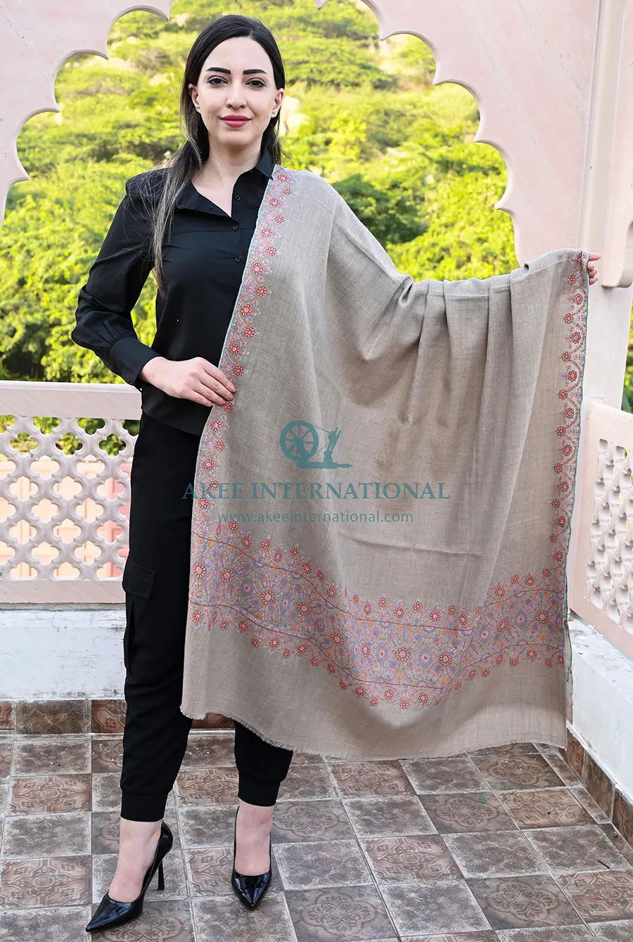 Anchar Weaves Luxury Kashmiri Shawl | Hand Embroidered Pashmina