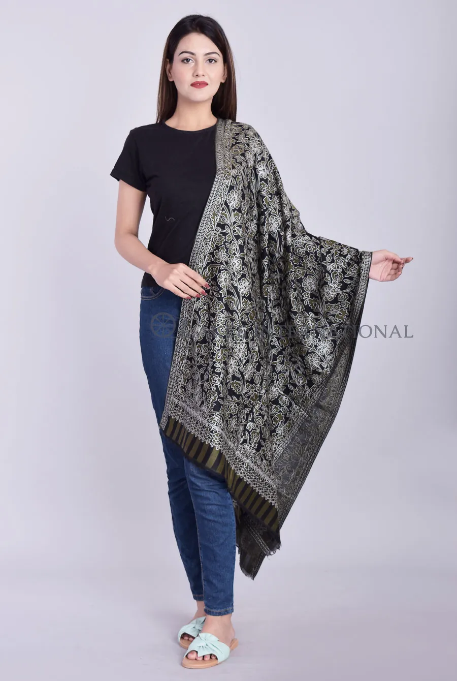 Luxury Handmade Block Printed Winter Scarf | Akee International