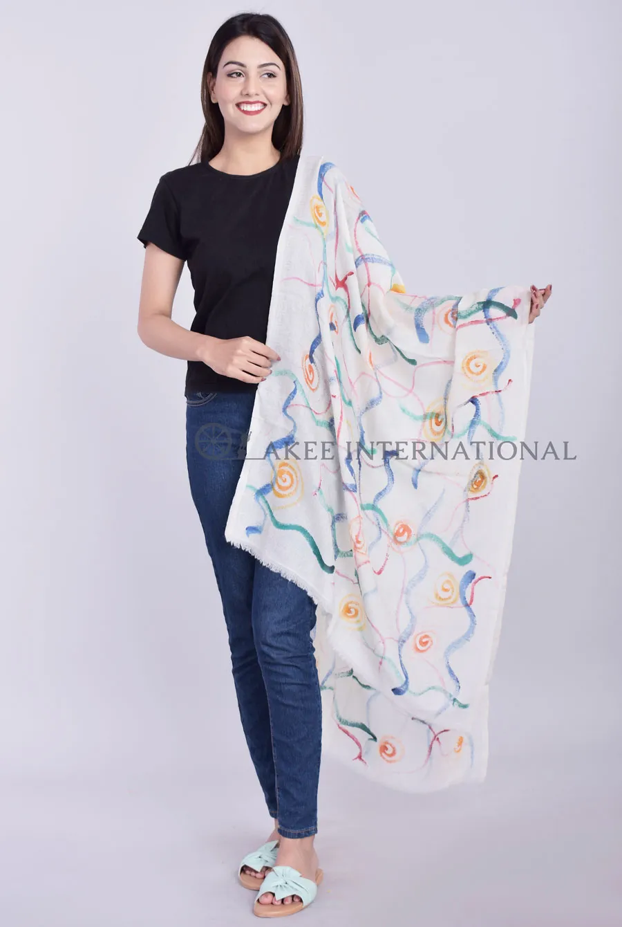 Elegant Heritage Himalayan Wool Scarf | Akee International