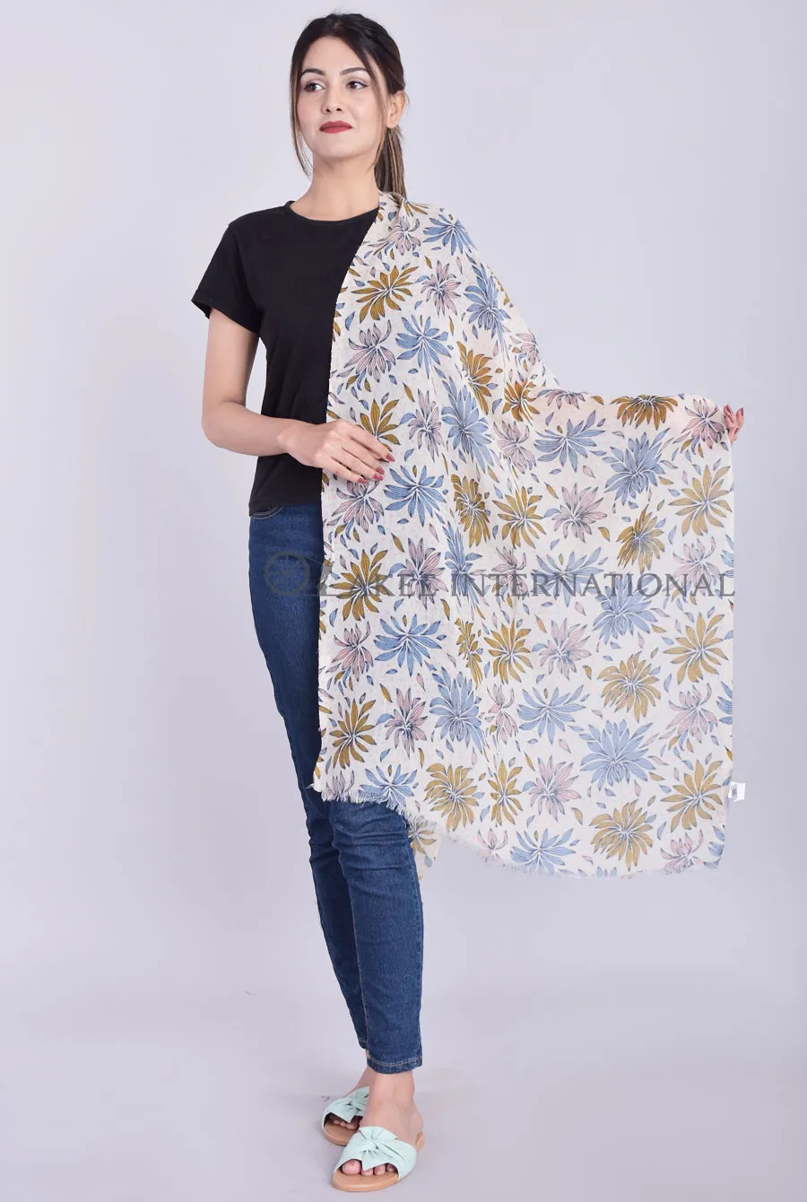 Wool Designer Printed Scarfs